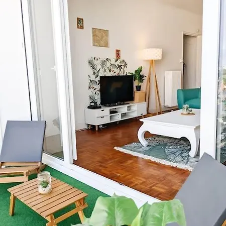 Cosy Mirabelle 2ch - Parc Expo - Balcon & Parking Apartment